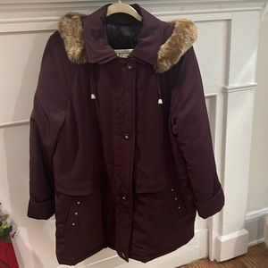 AB II By American Bazaar.  Plum color. Size Large